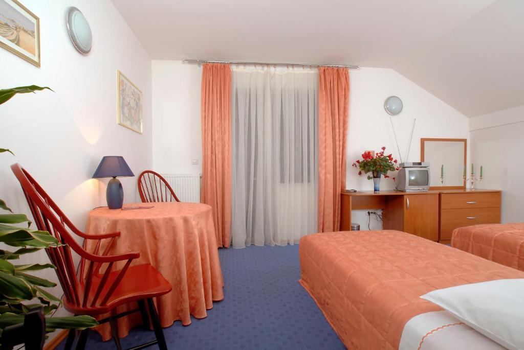 Guesthouse Bajc Vrhnika Cameră foto